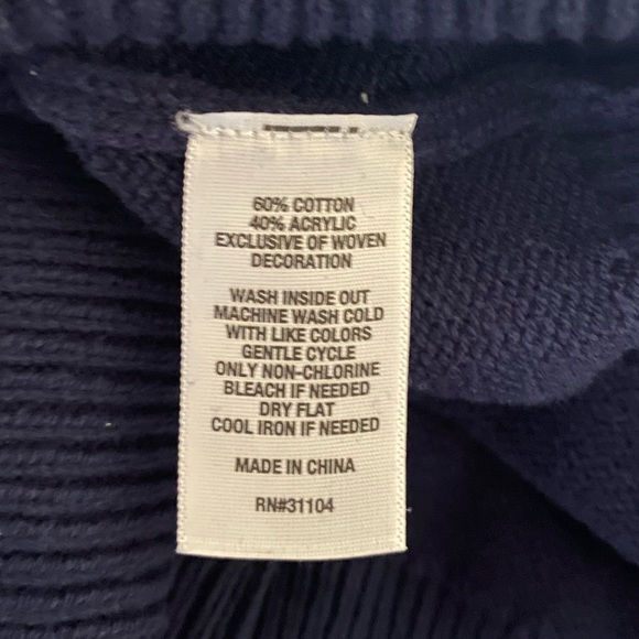 Crown & Ivy sweater. With contrasting pleated neckline & cuffs. Petite large - Picture 9 of 9